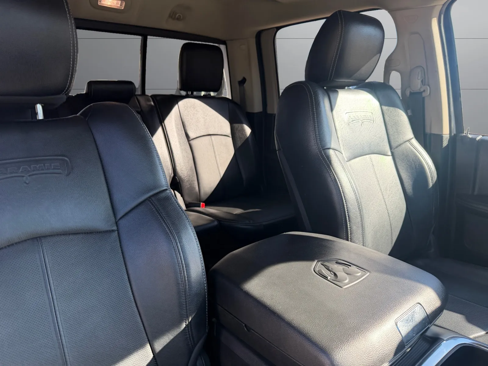 Ram 1500 photo 18