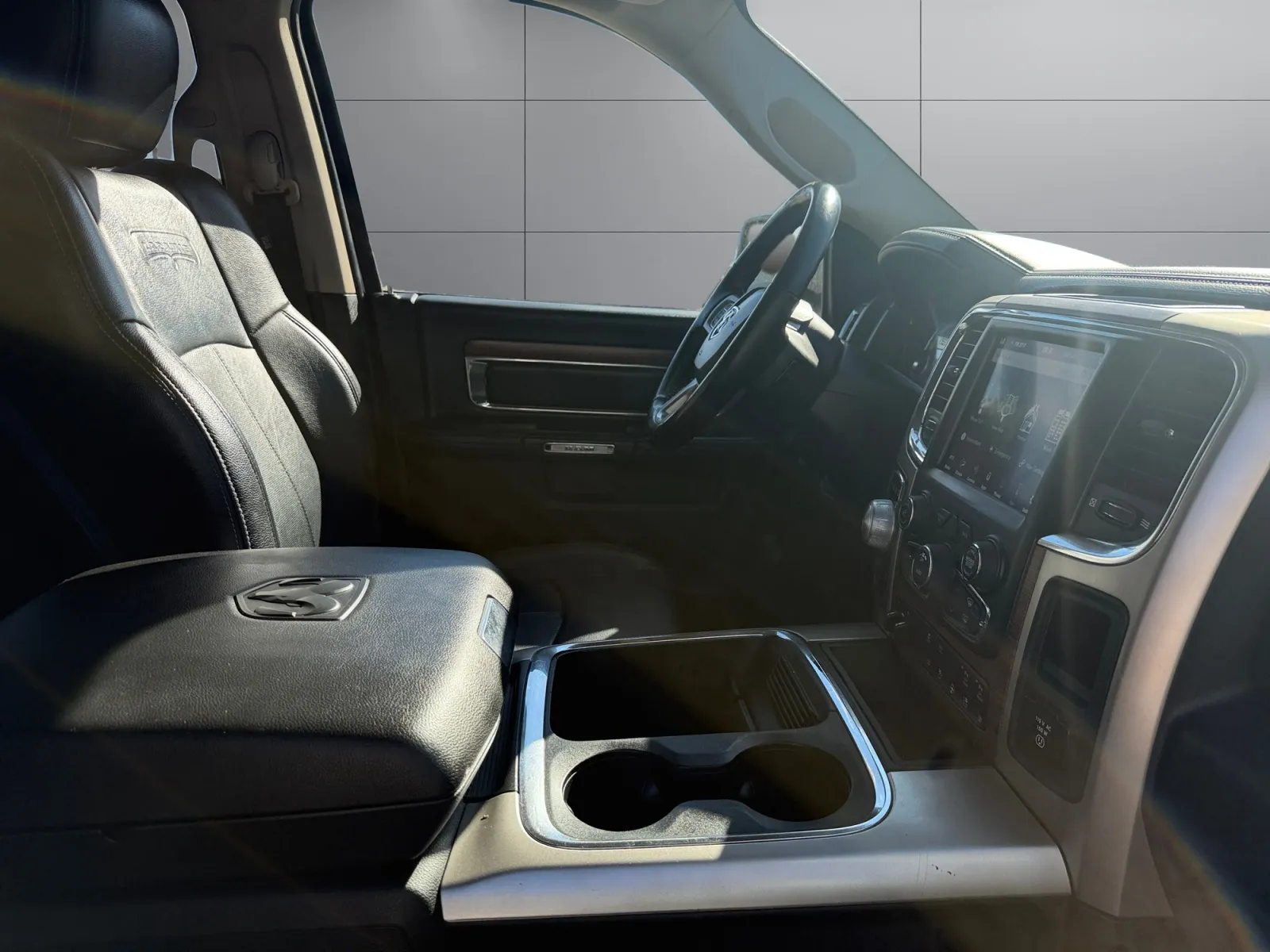 Ram 1500 photo 17