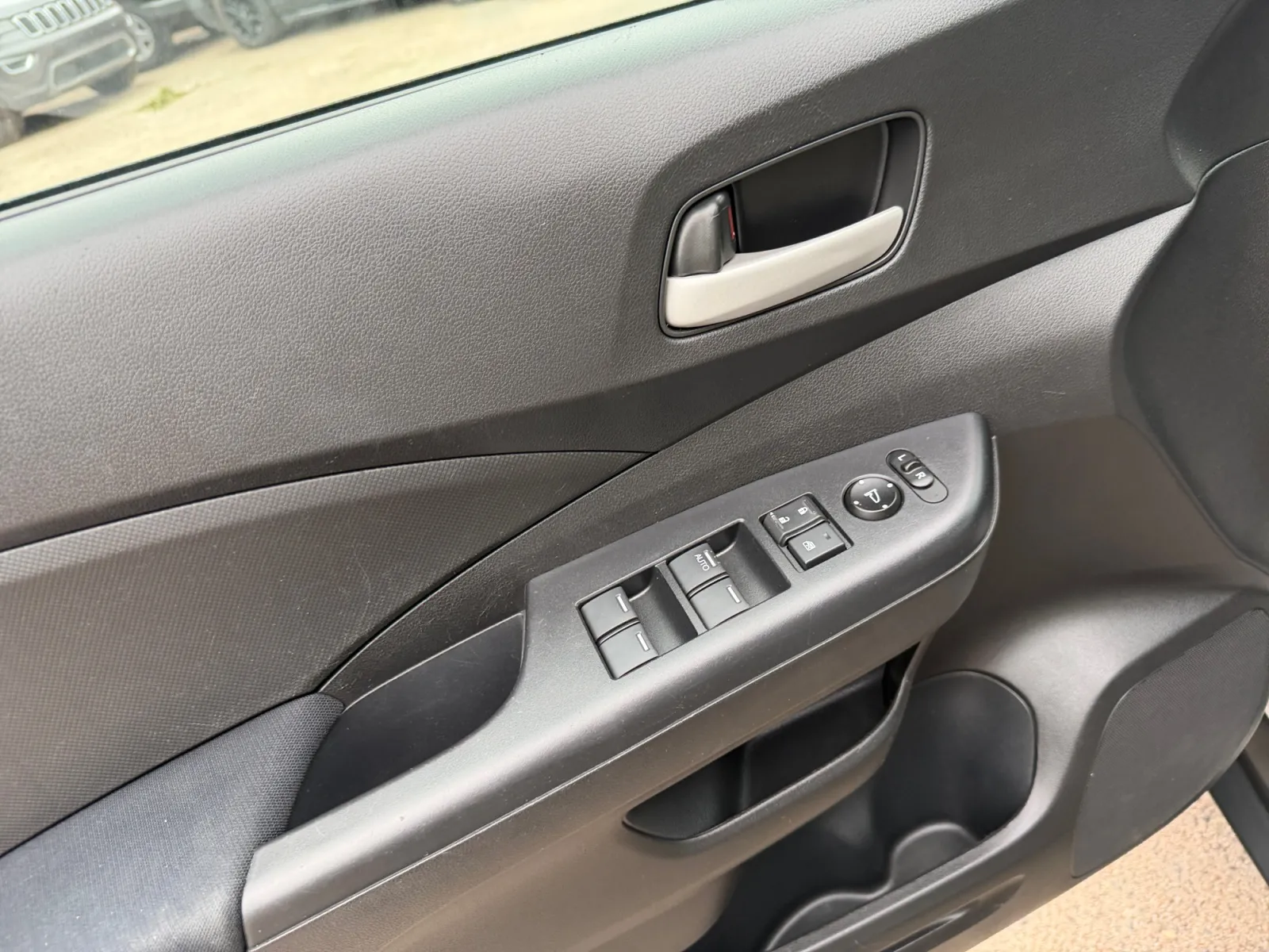 Honda CR-V photo 11