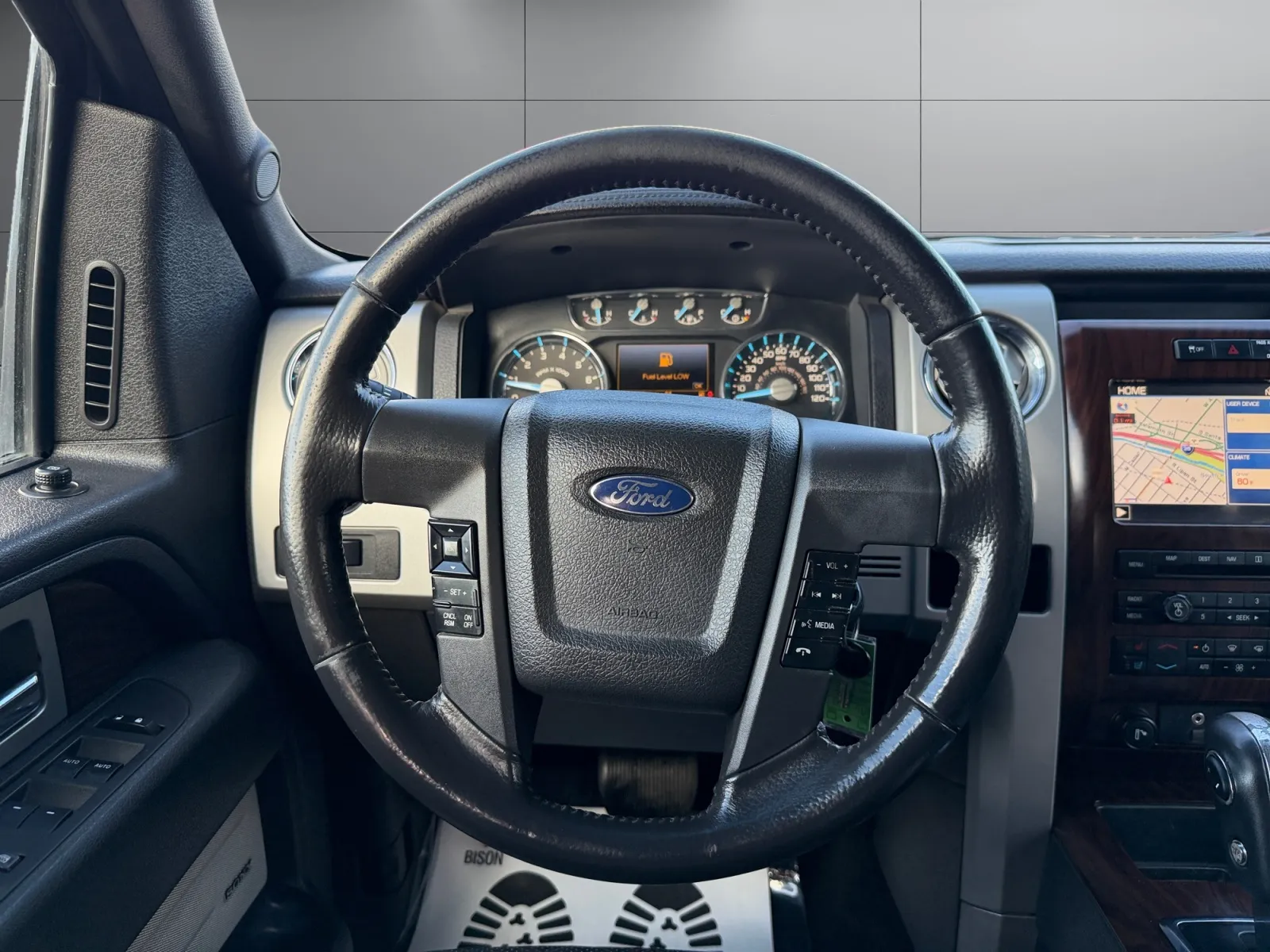 Ford F-150 photo 13