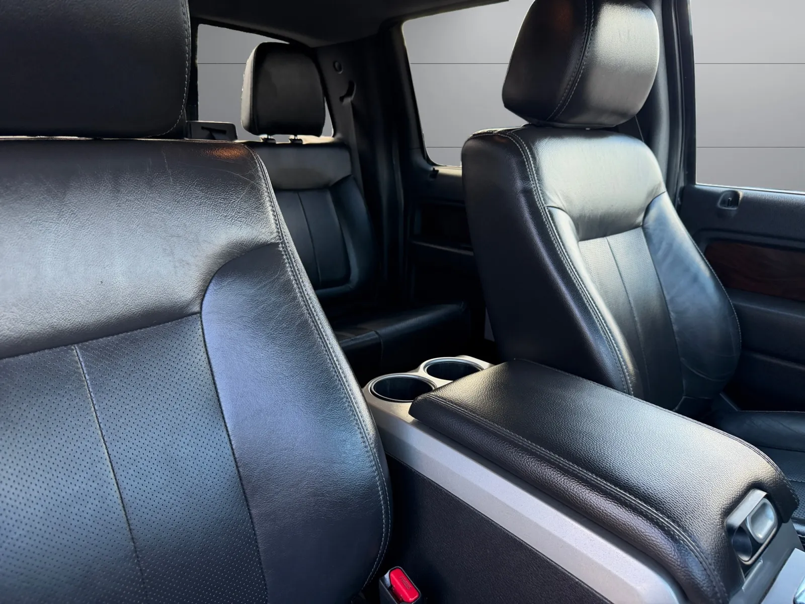 Ford F-150 photo 18