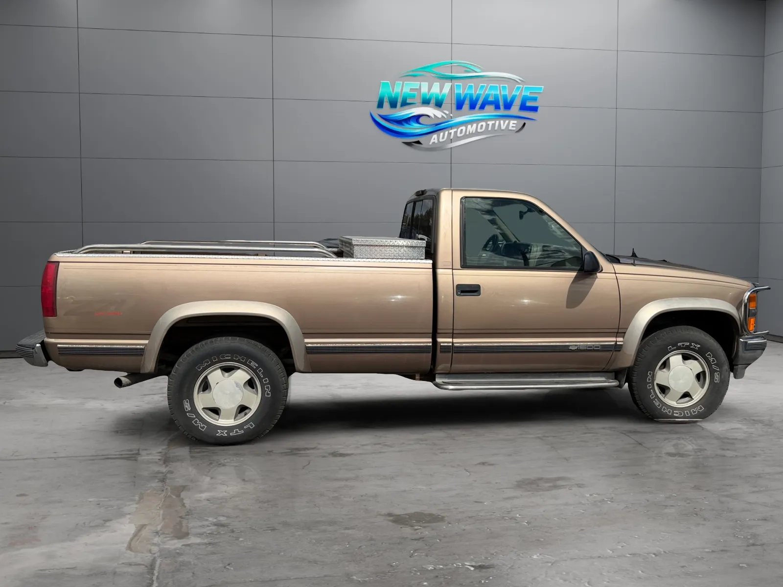 Chevrolet C/K1500 photo 6