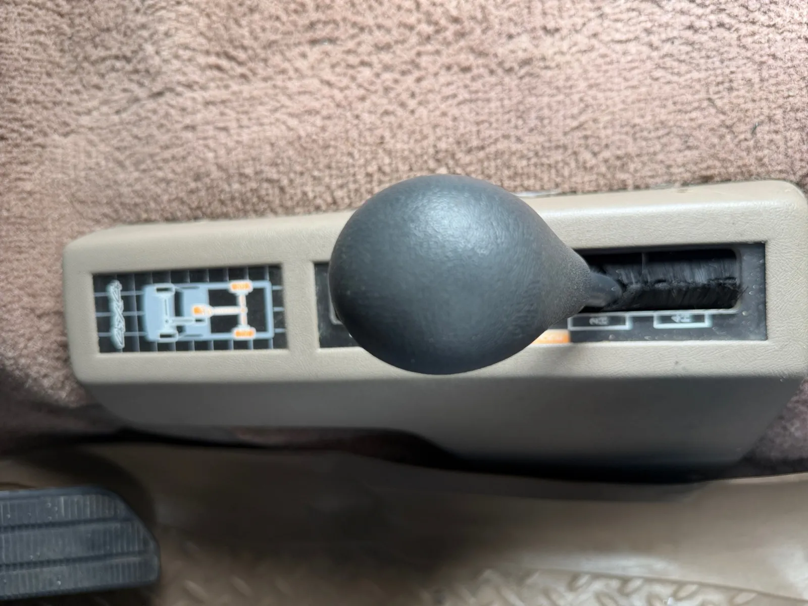 Chevrolet C/K1500 photo 25