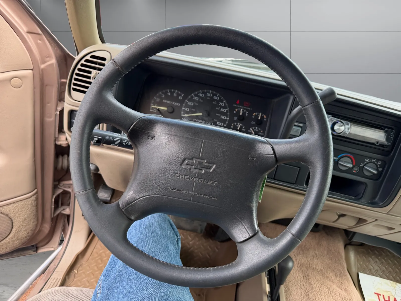 Chevrolet C/K1500 photo 13