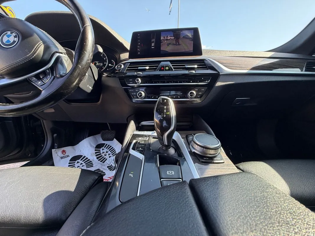 BMW 530i photo 15
