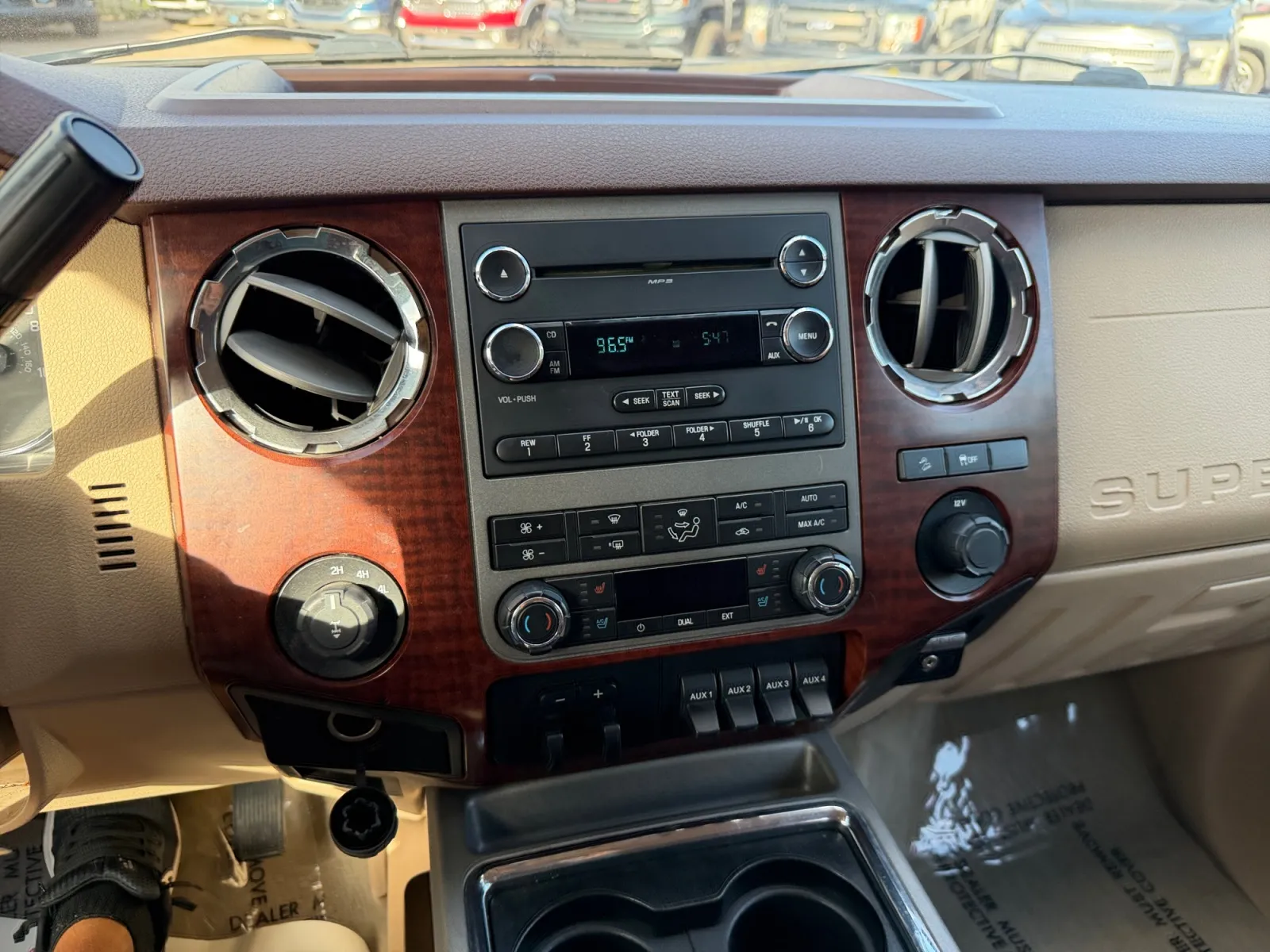 Ford F-350 photo 21