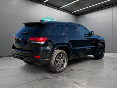 More photos of 2021 Jeep Grand Cherokee 80th Anniversary 4x4 at New Wave Automotive, CO
