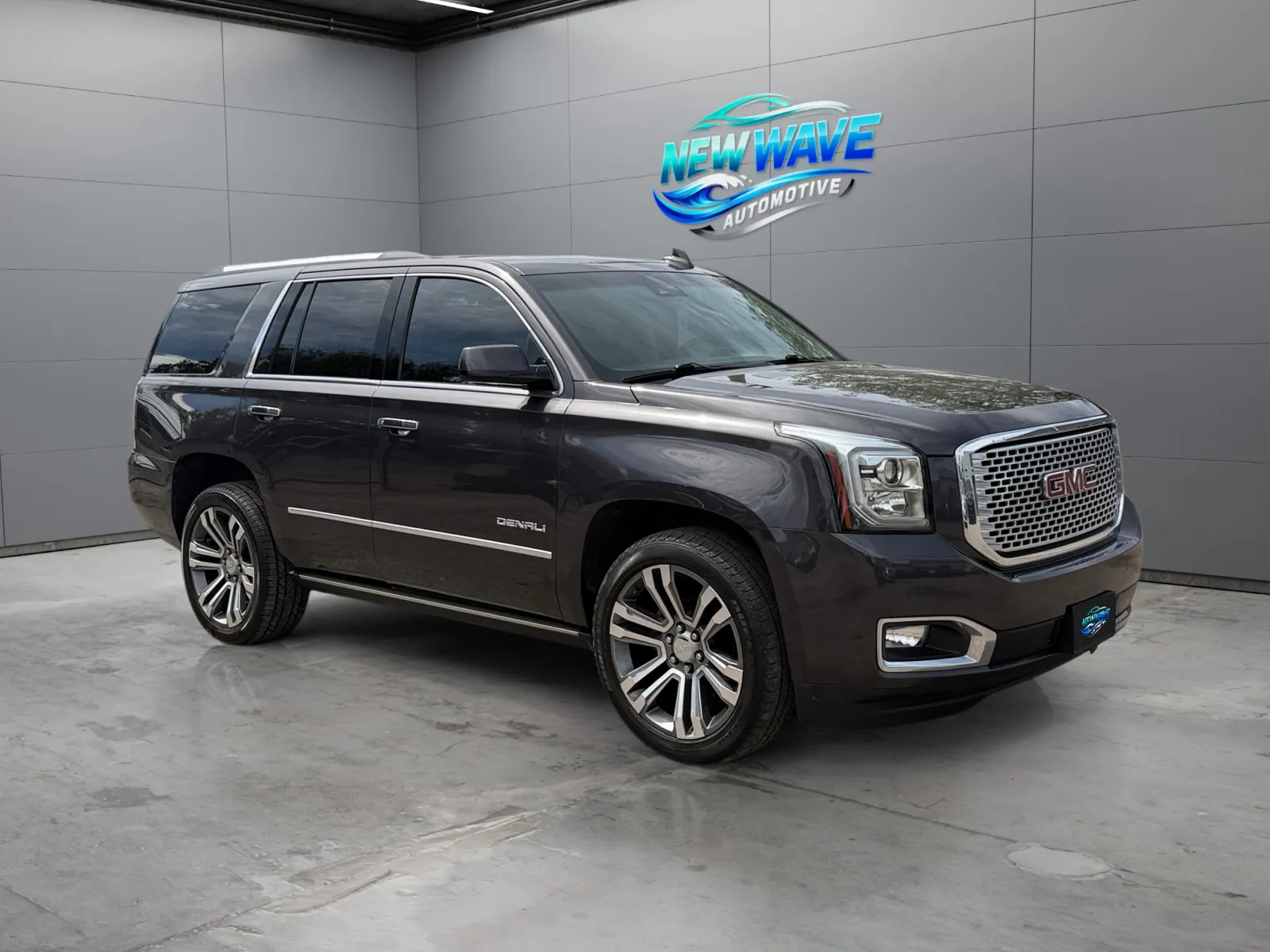 GMC Yukon photo 7