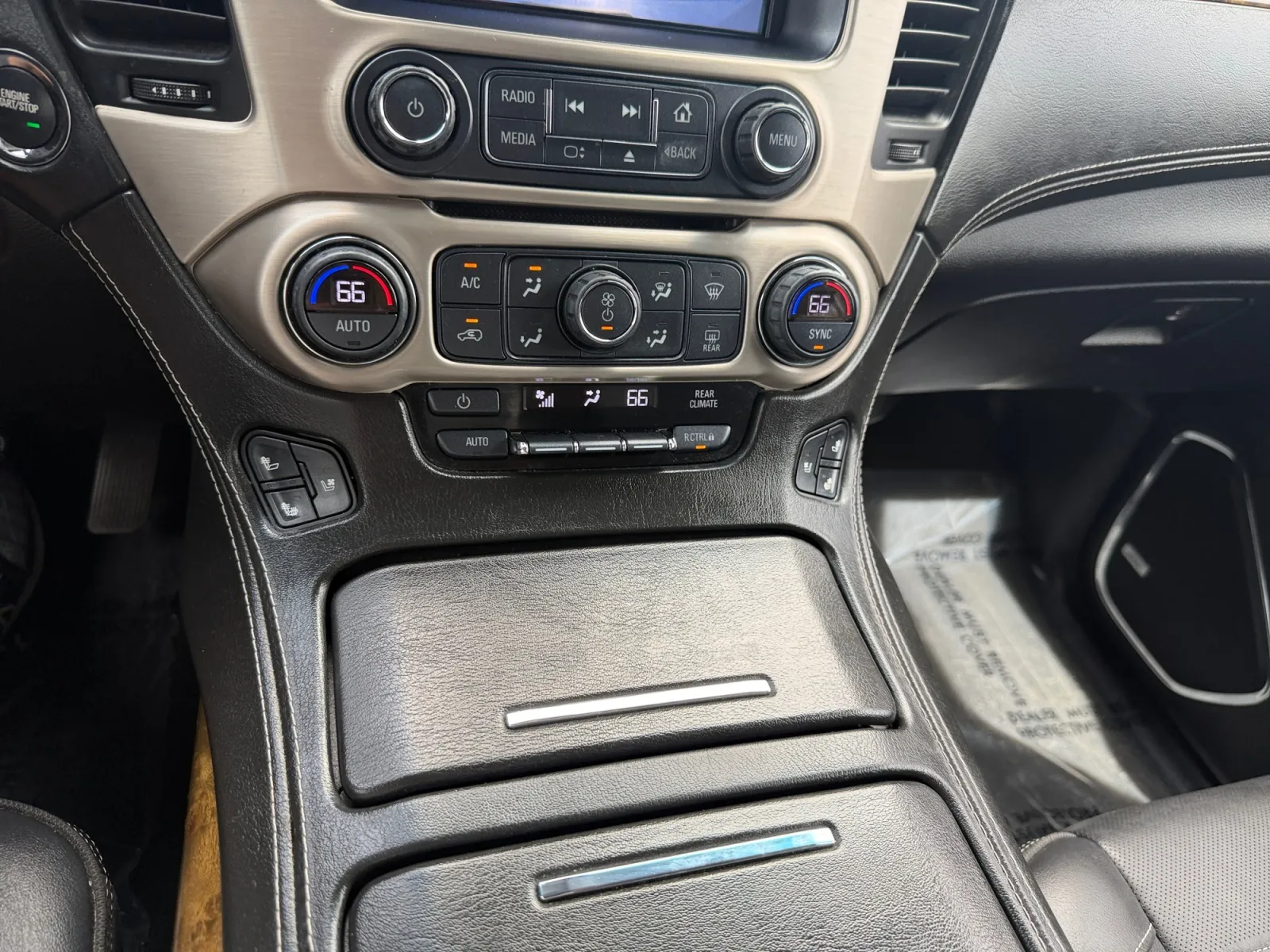 GMC Yukon photo 23