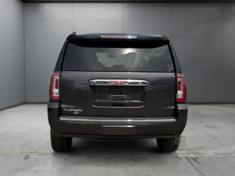 More photos of 2017 GMC Yukon Denali at New Wave Automotive, CO
