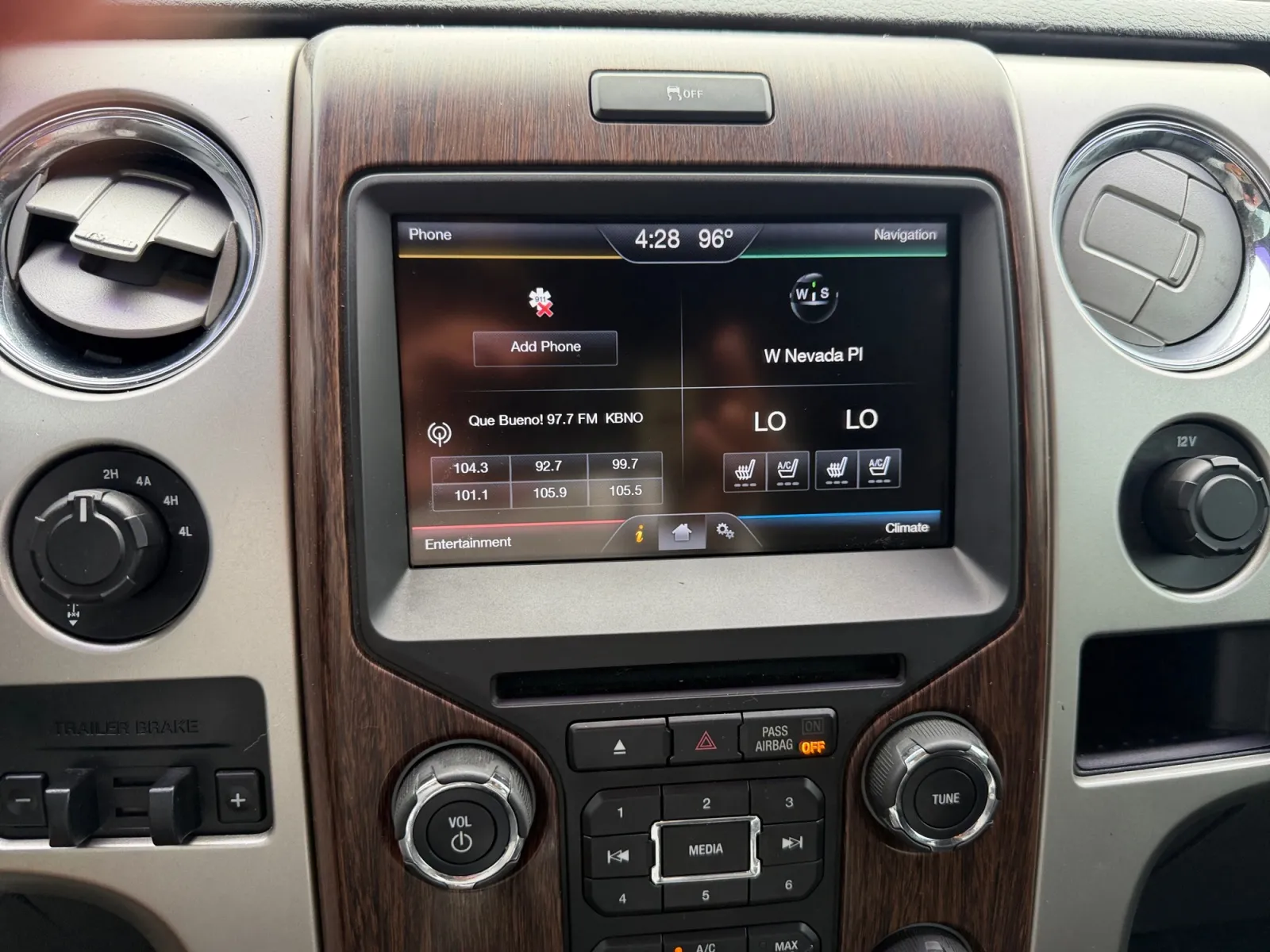 Ford F-150 photo 21
