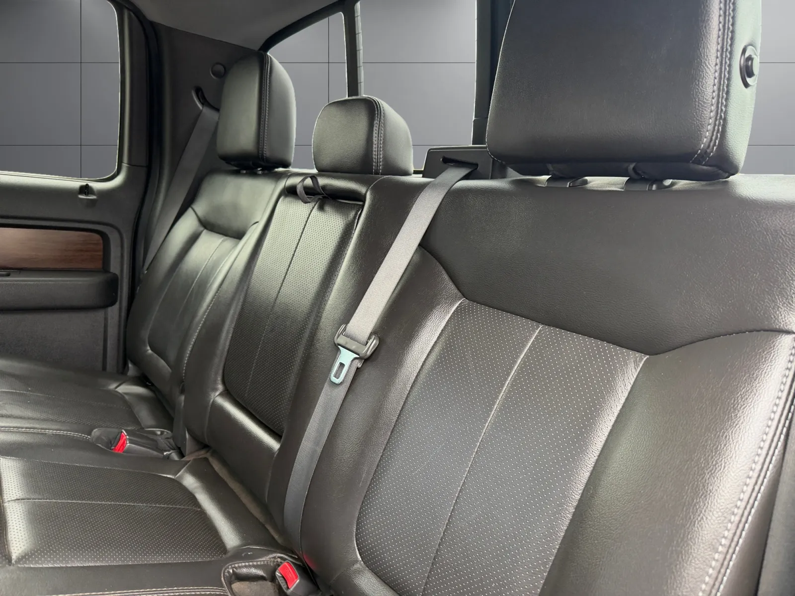 Ford F-150 photo 16