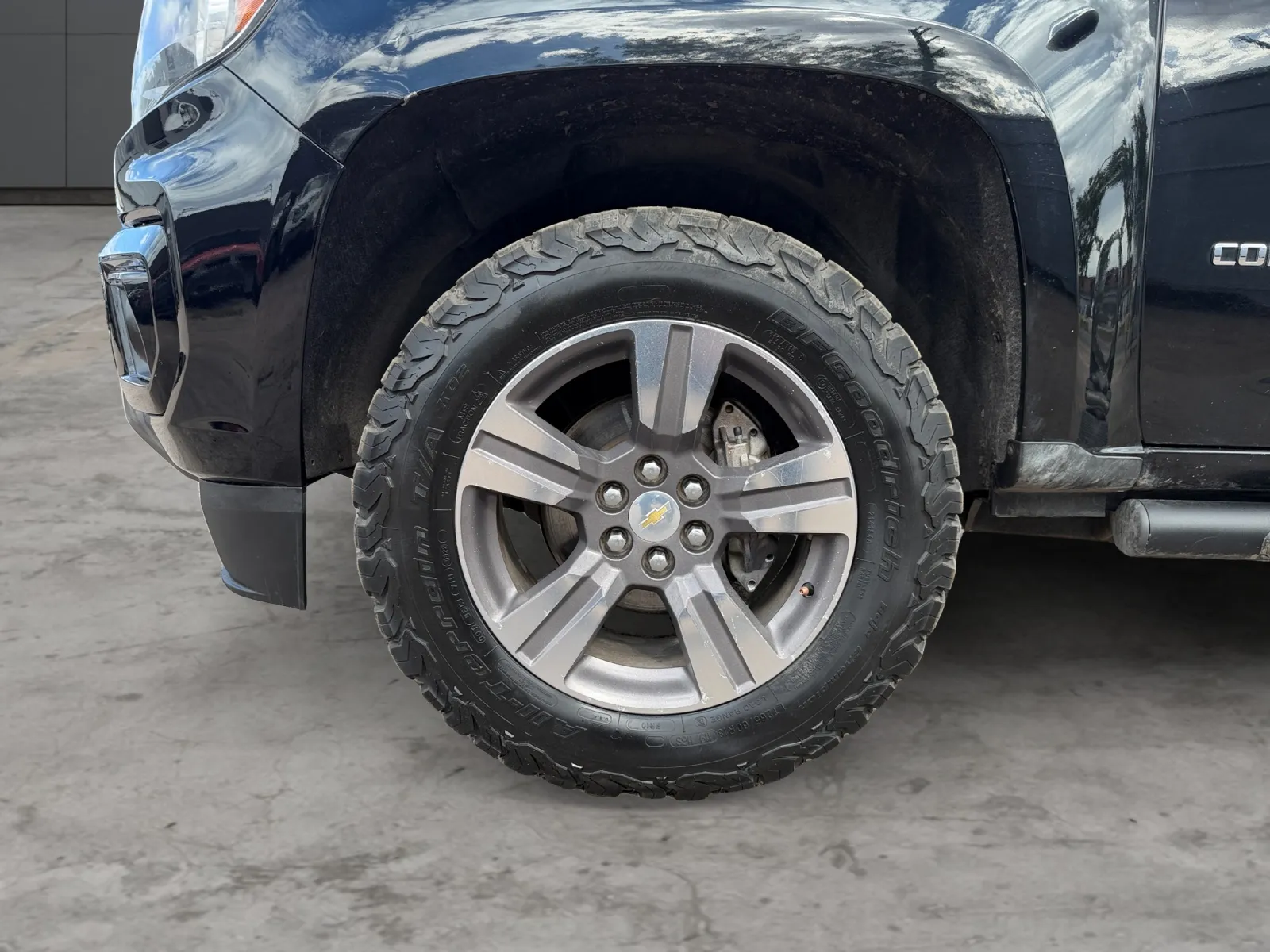 Chevrolet Colorado photo 9