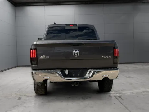 More photos of 2018 Ram 1500 Big Horn Crew Cab 4x4 5'7" Box at New Wave Automotive, CO