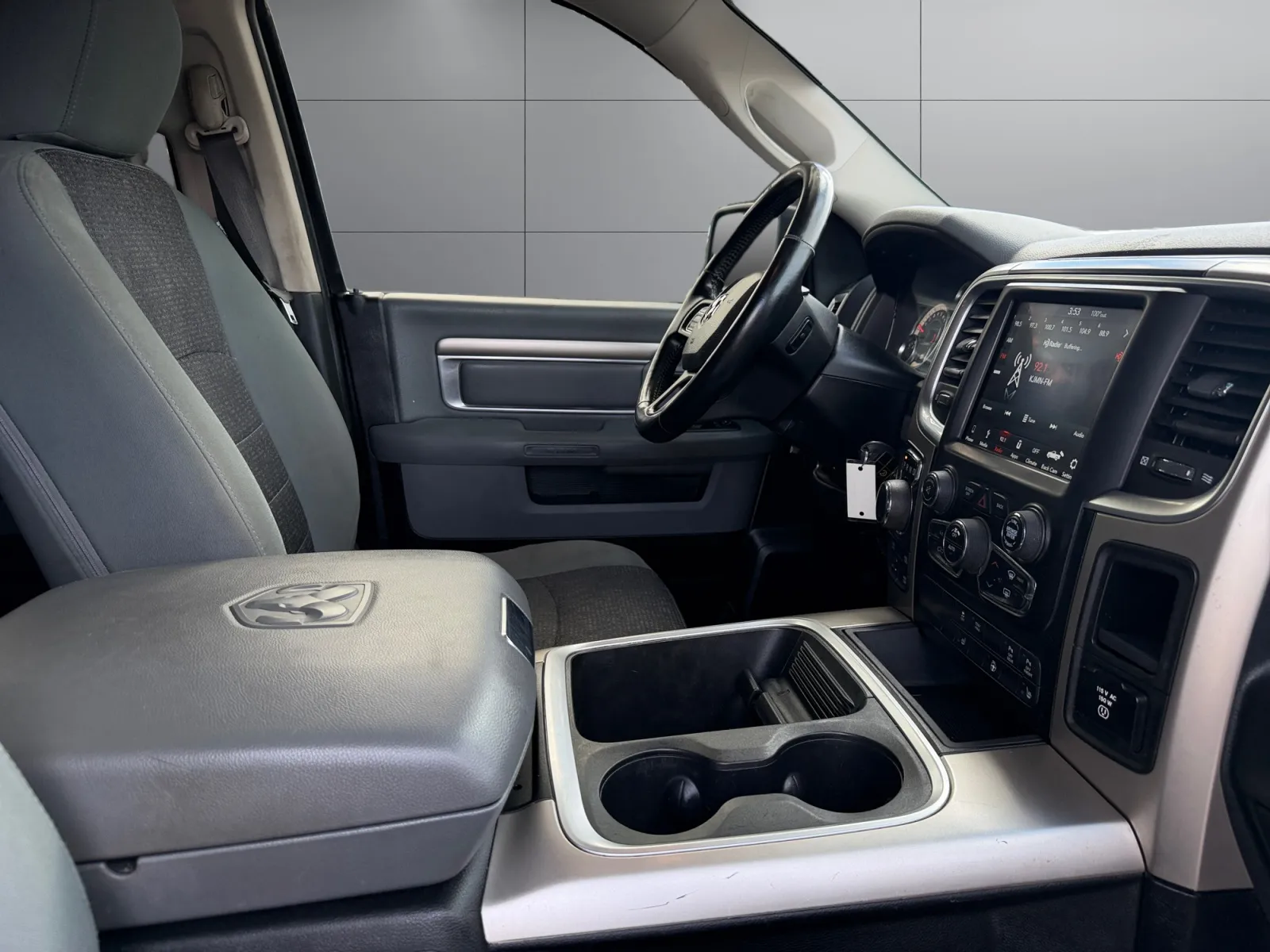 Ram 1500 photo 17