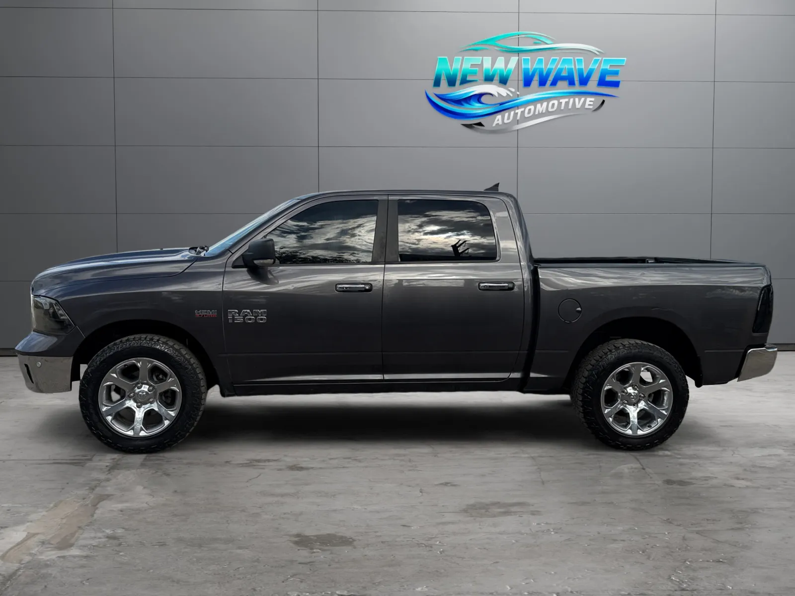Ram 1500 photo 2