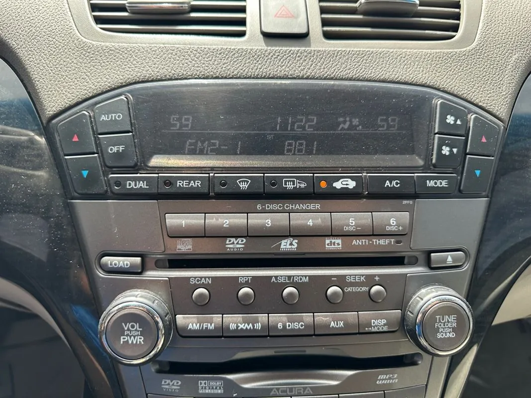 Acura MDX photo 22