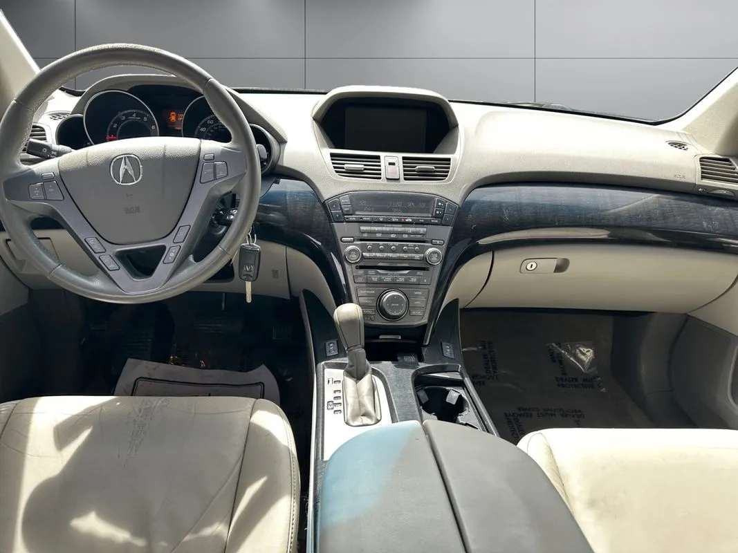 Acura MDX photo 12