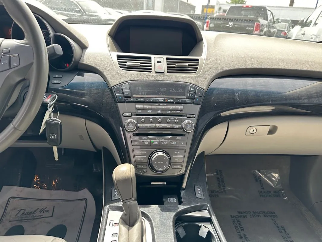 Acura MDX photo 15