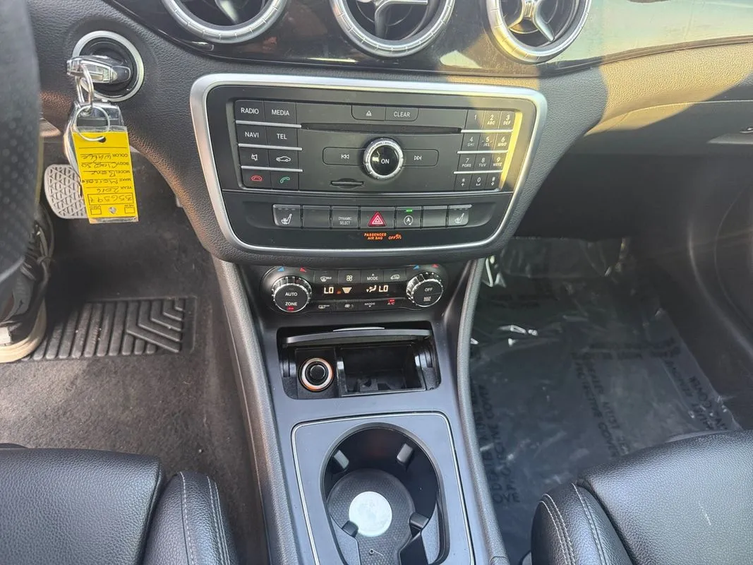 Mercedes-Benz CLA 250 photo 15