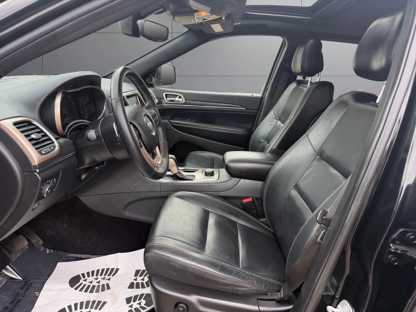 Jeep Grand Cherokee photo 10