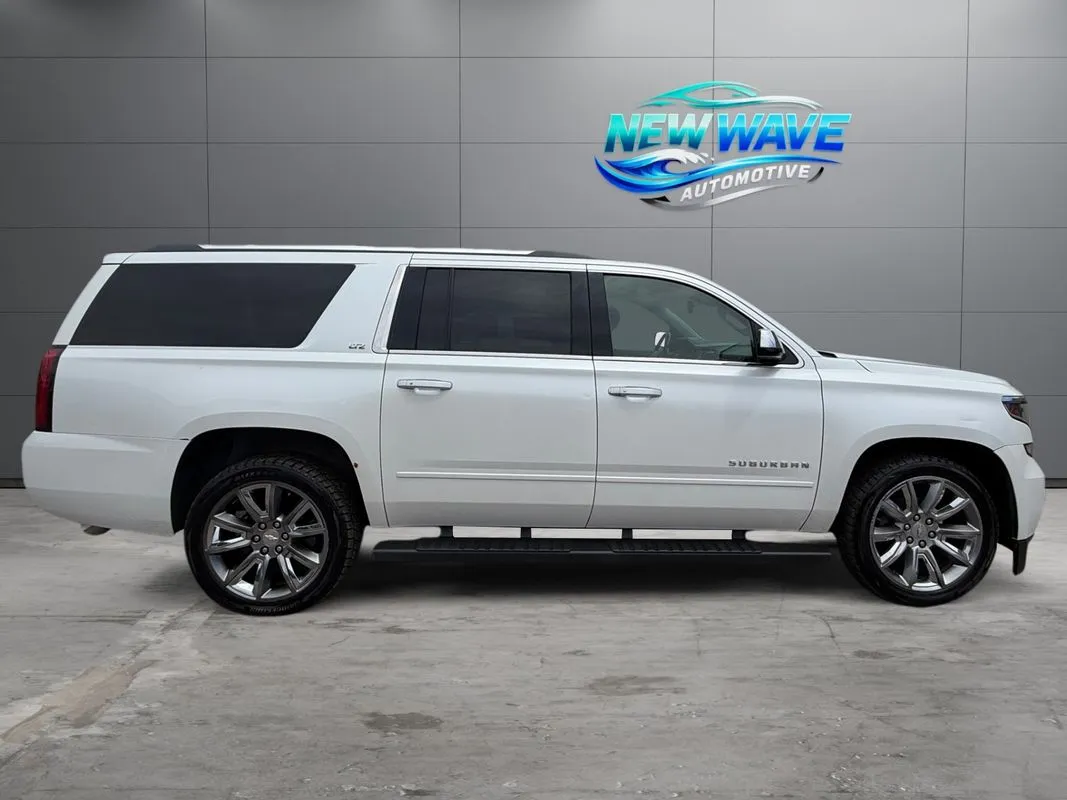 Chevrolet Suburban photo 6