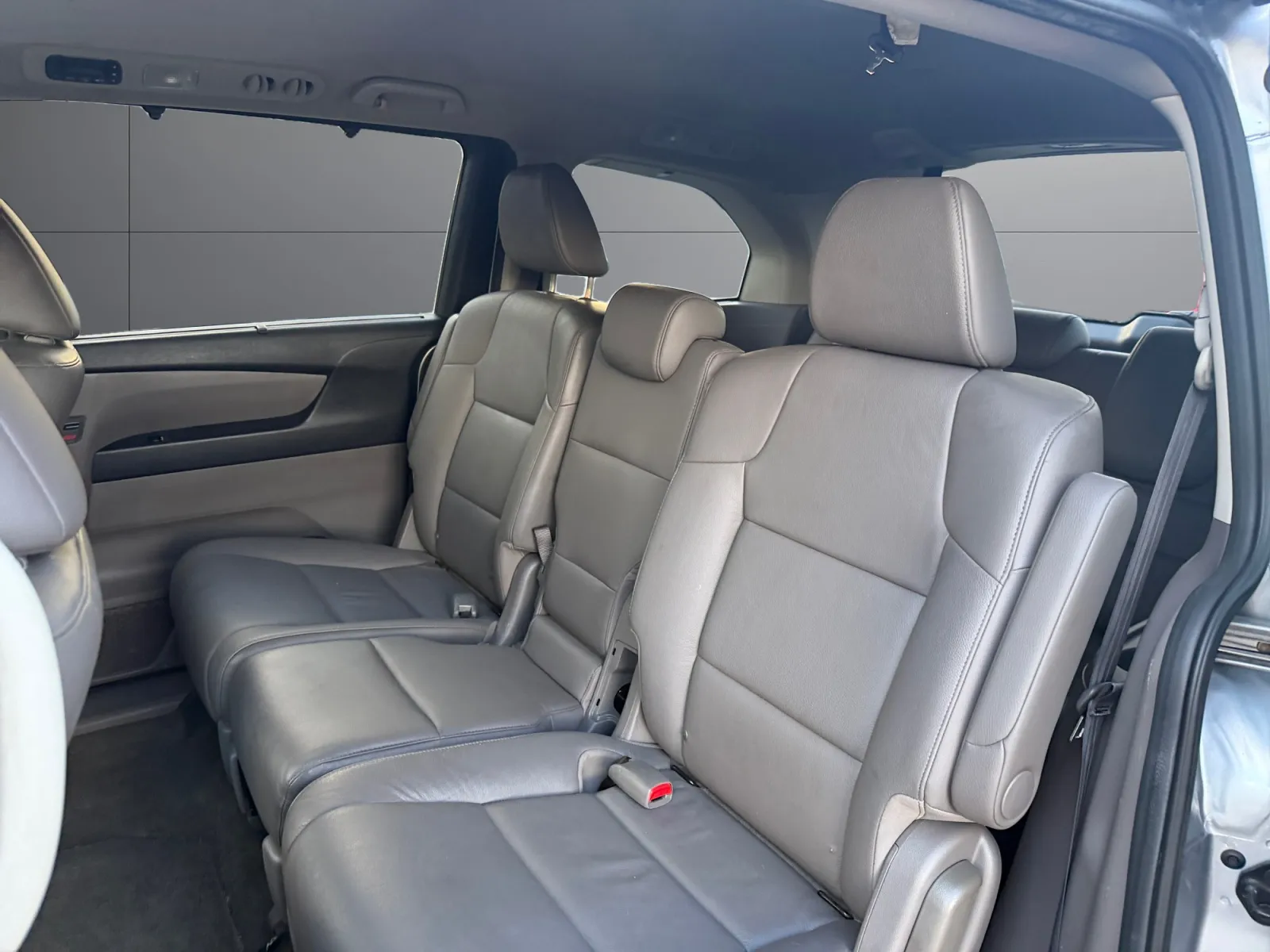 Honda Odyssey photo 16