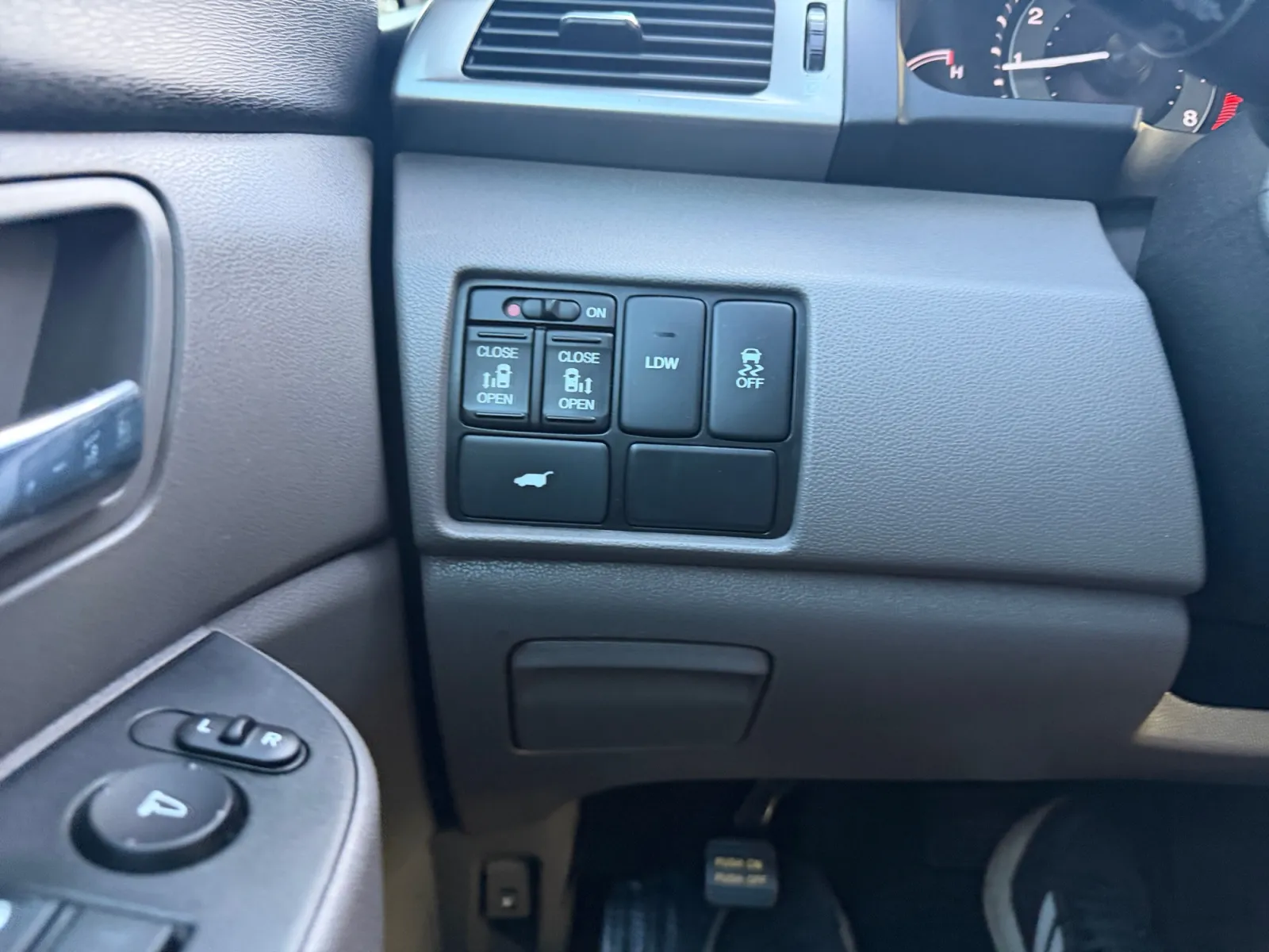 Honda Odyssey photo 25