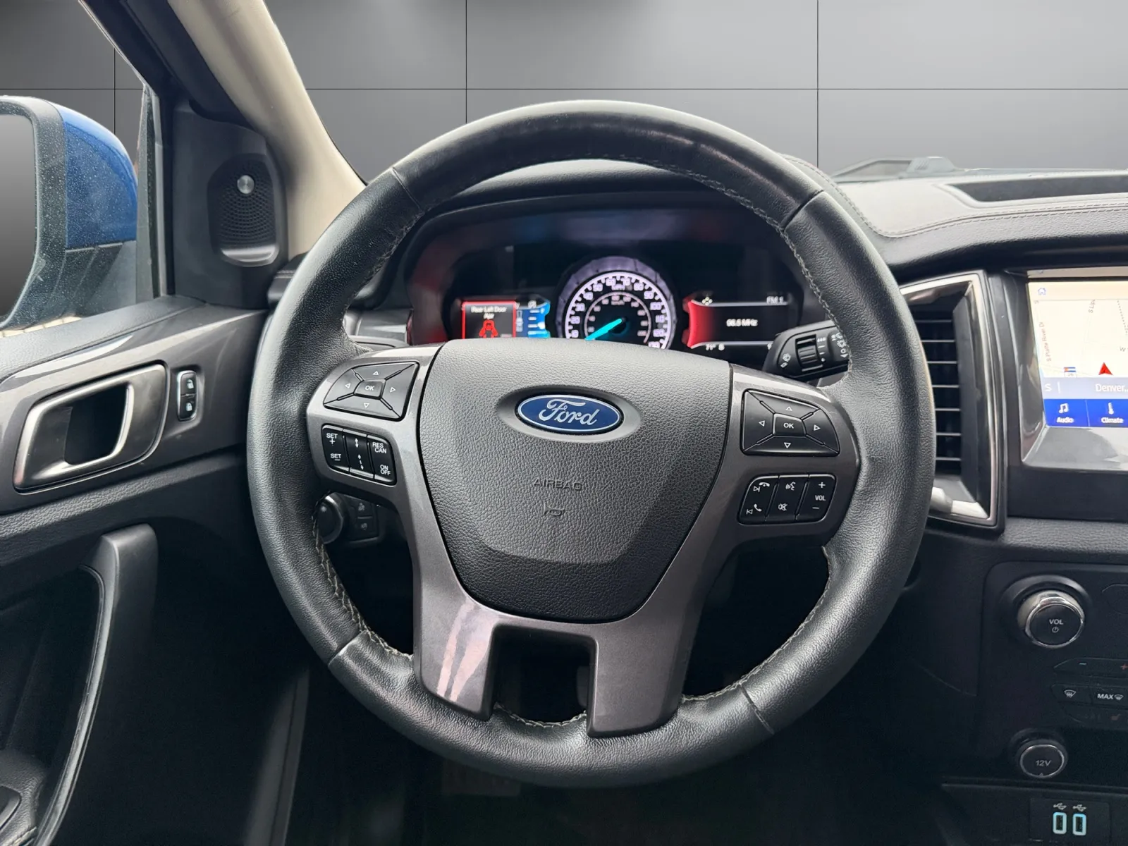Ford Ranger photo 13