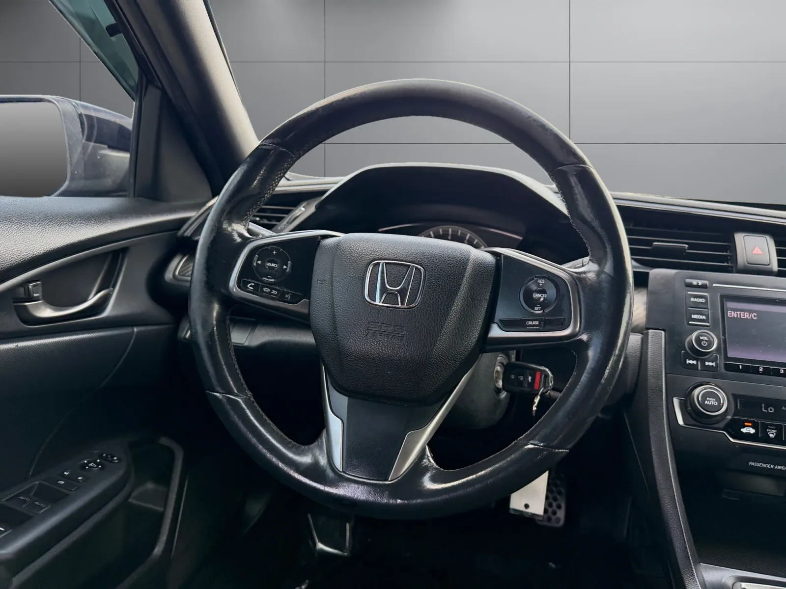 Honda Civic photo 13