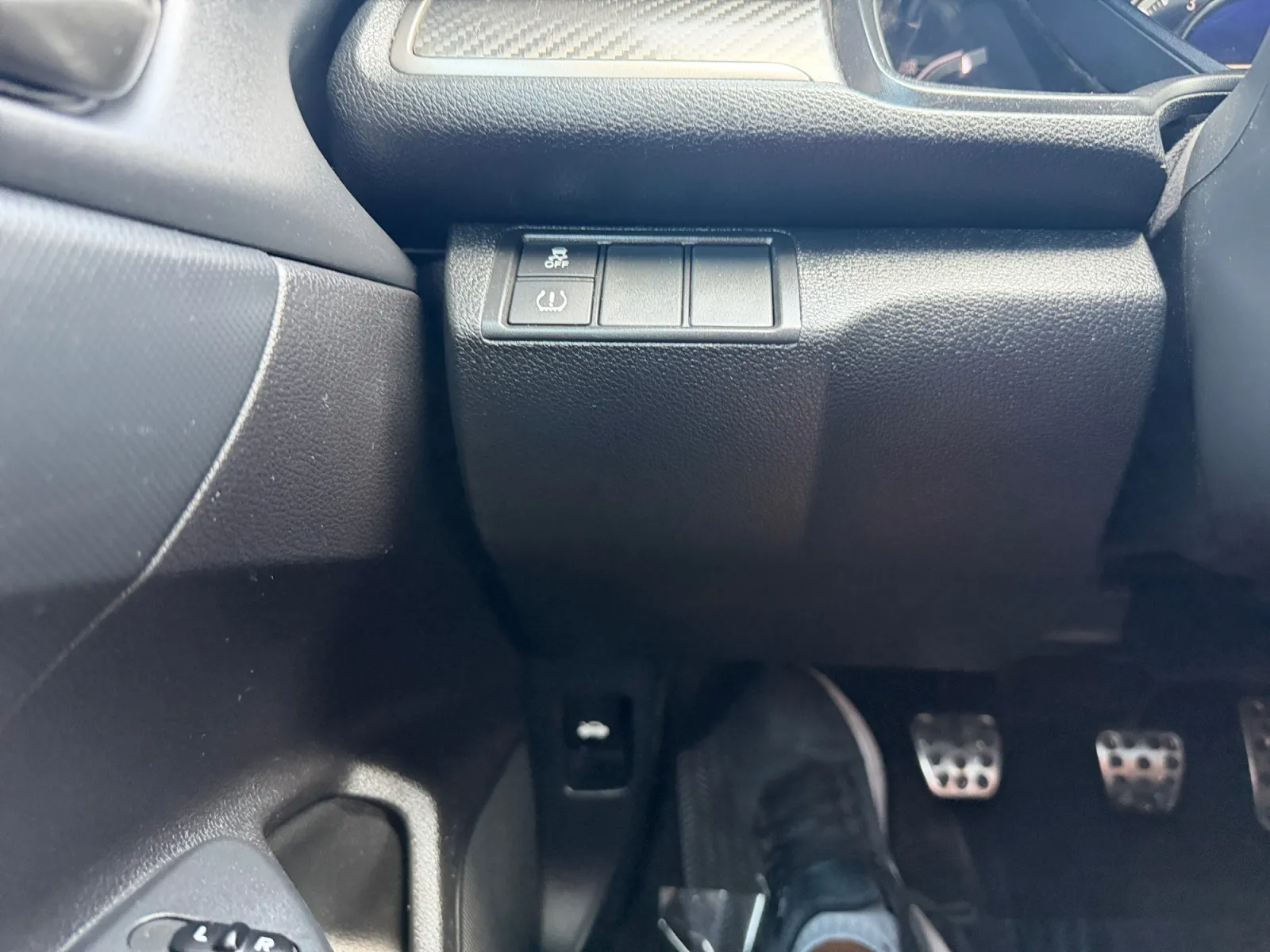 Honda Civic photo 25
