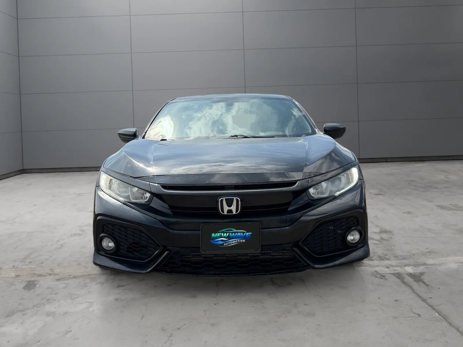 Honda Civic photo 8