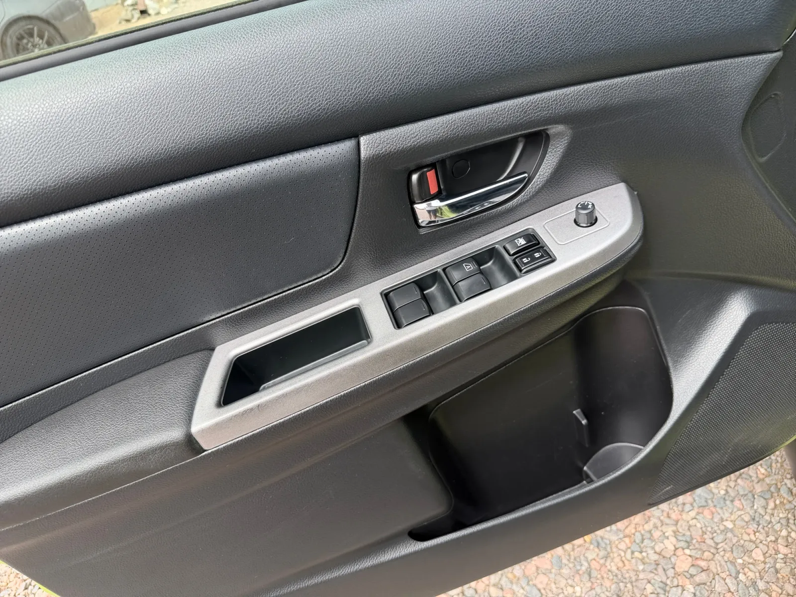 Subaru XV CrossTrek photo 11