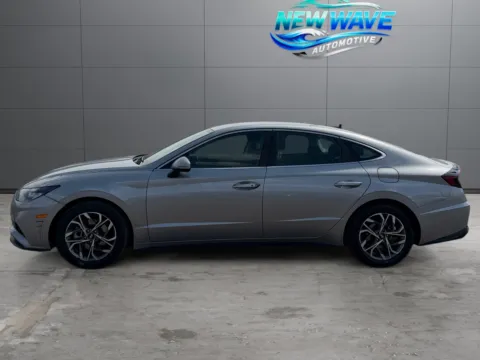 Photos of 2022 Hyundai Sonata SEL for sale in Denver, CO at New Wave Automotive