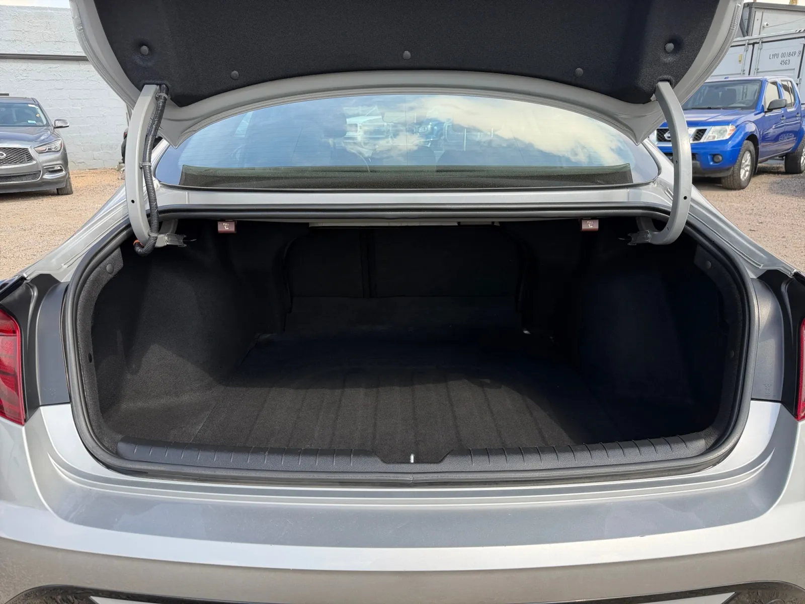 Hyundai Sonata photo 19