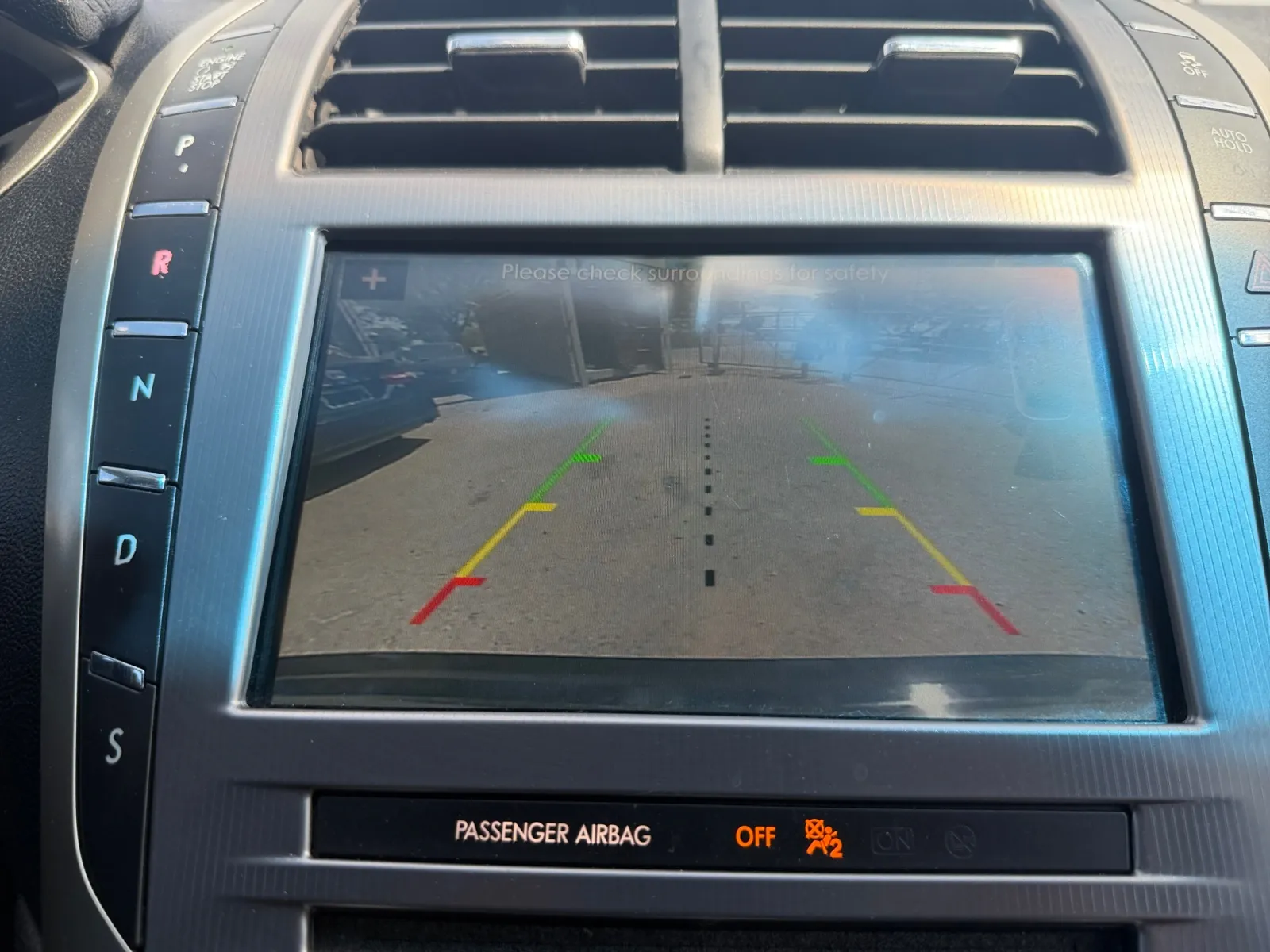 Lincoln MKZ photo 22