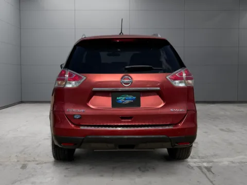 More photos of 2016 Nissan Rogue SV at New Wave Automotive, CO
