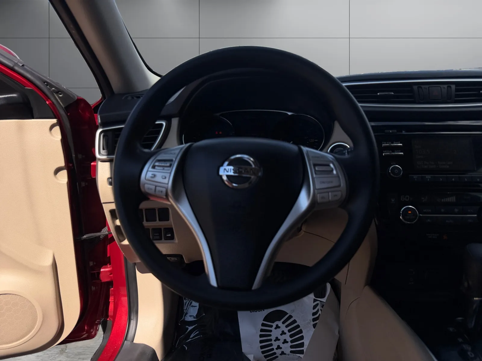 Nissan Rogue photo 13