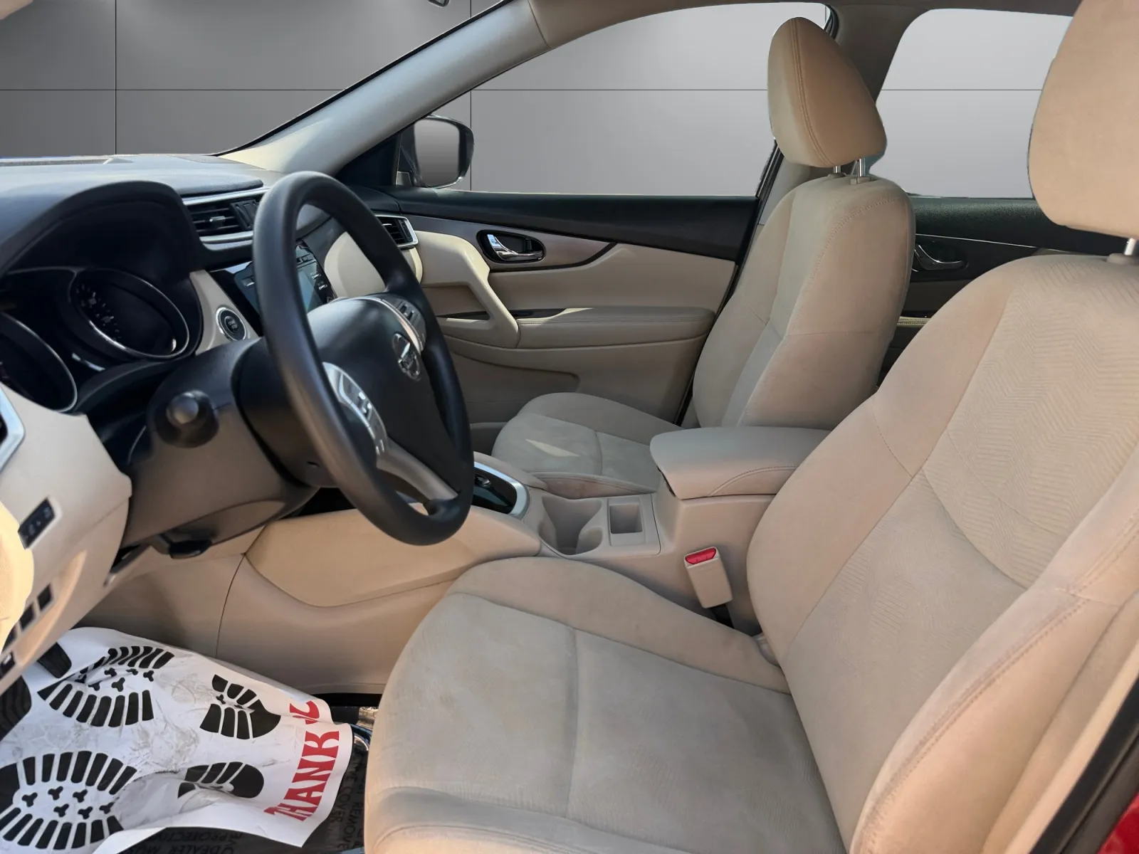 Nissan Rogue photo 10