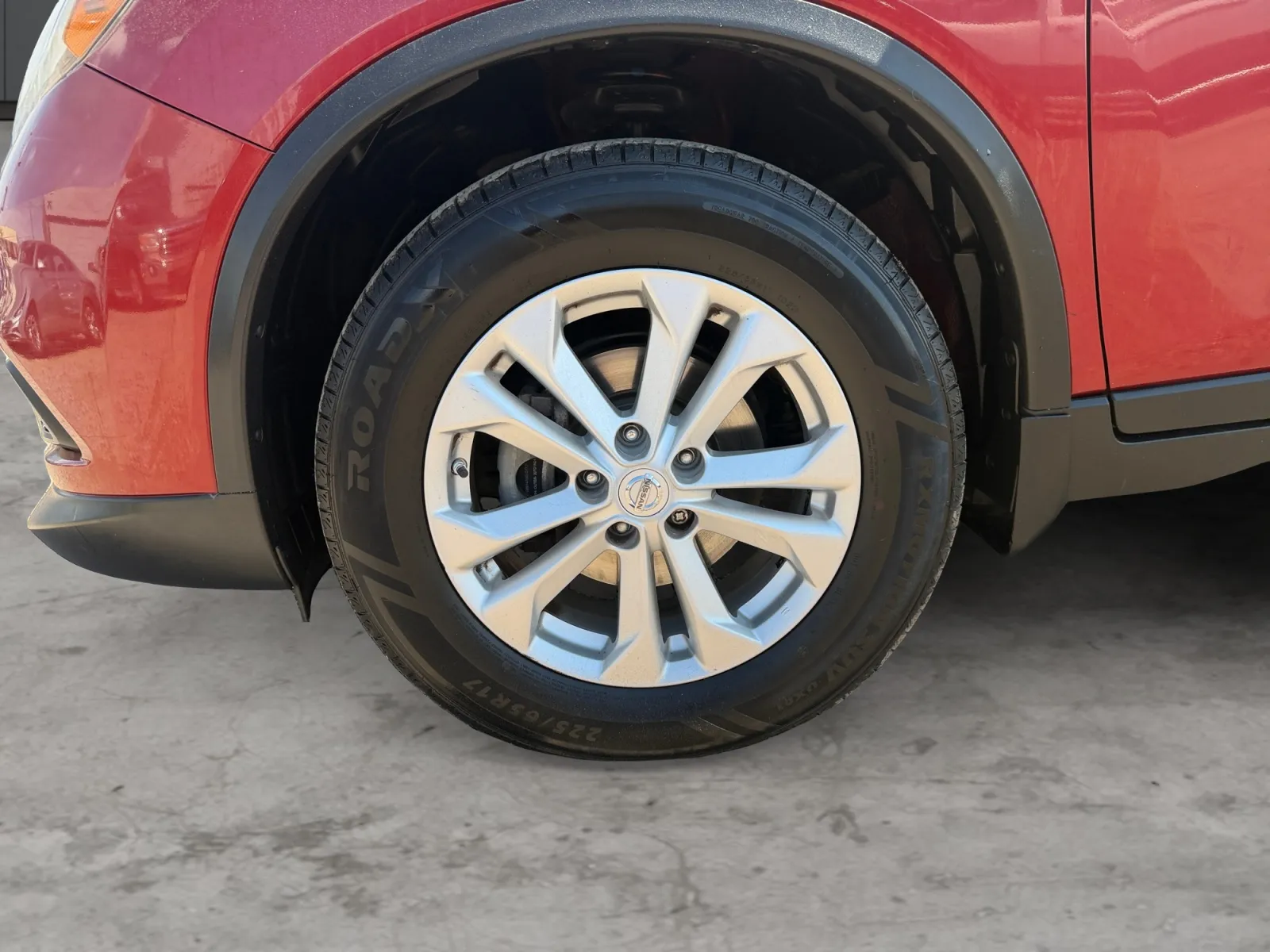 Nissan Rogue photo 9