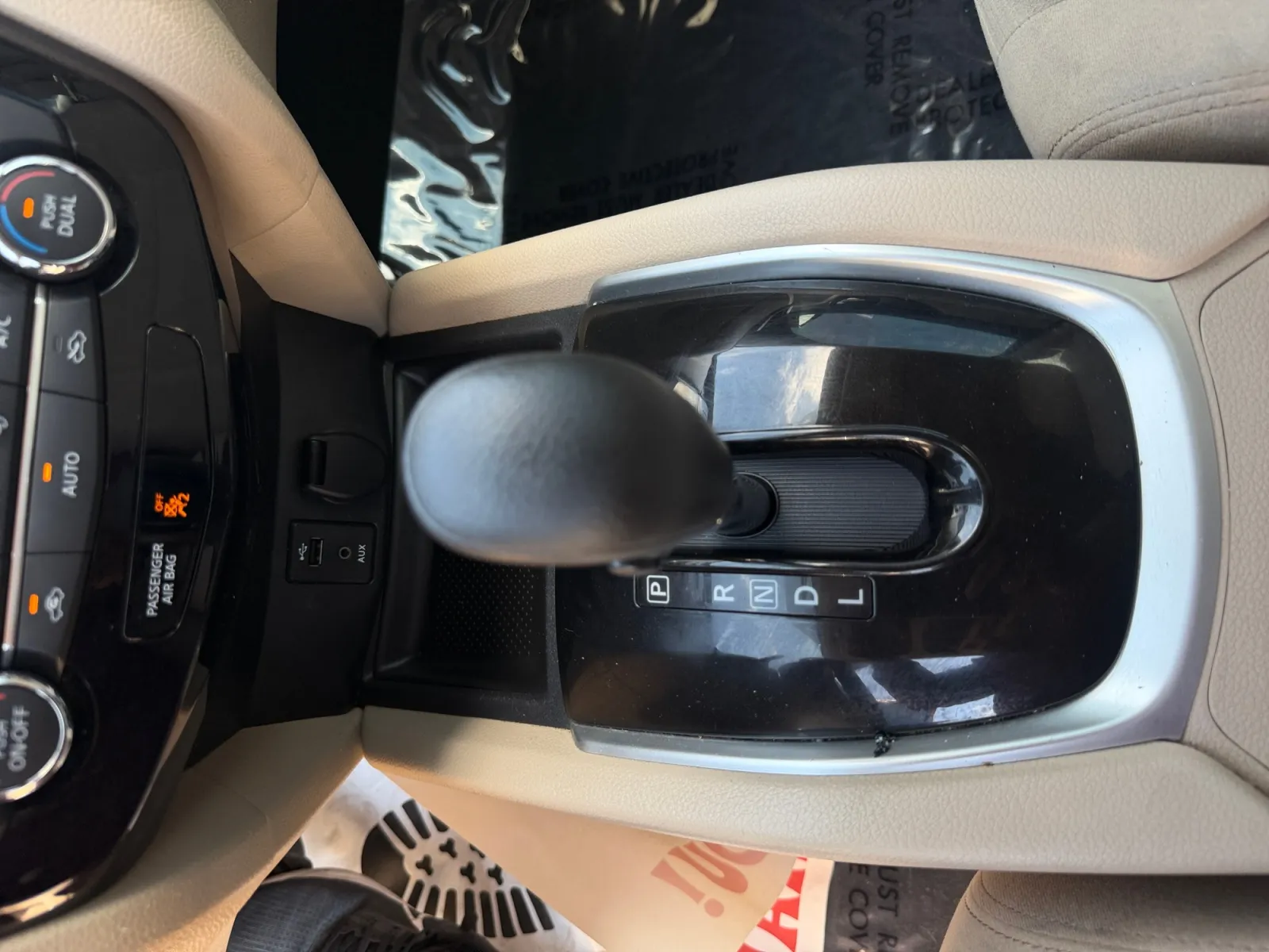 Nissan Rogue photo 25