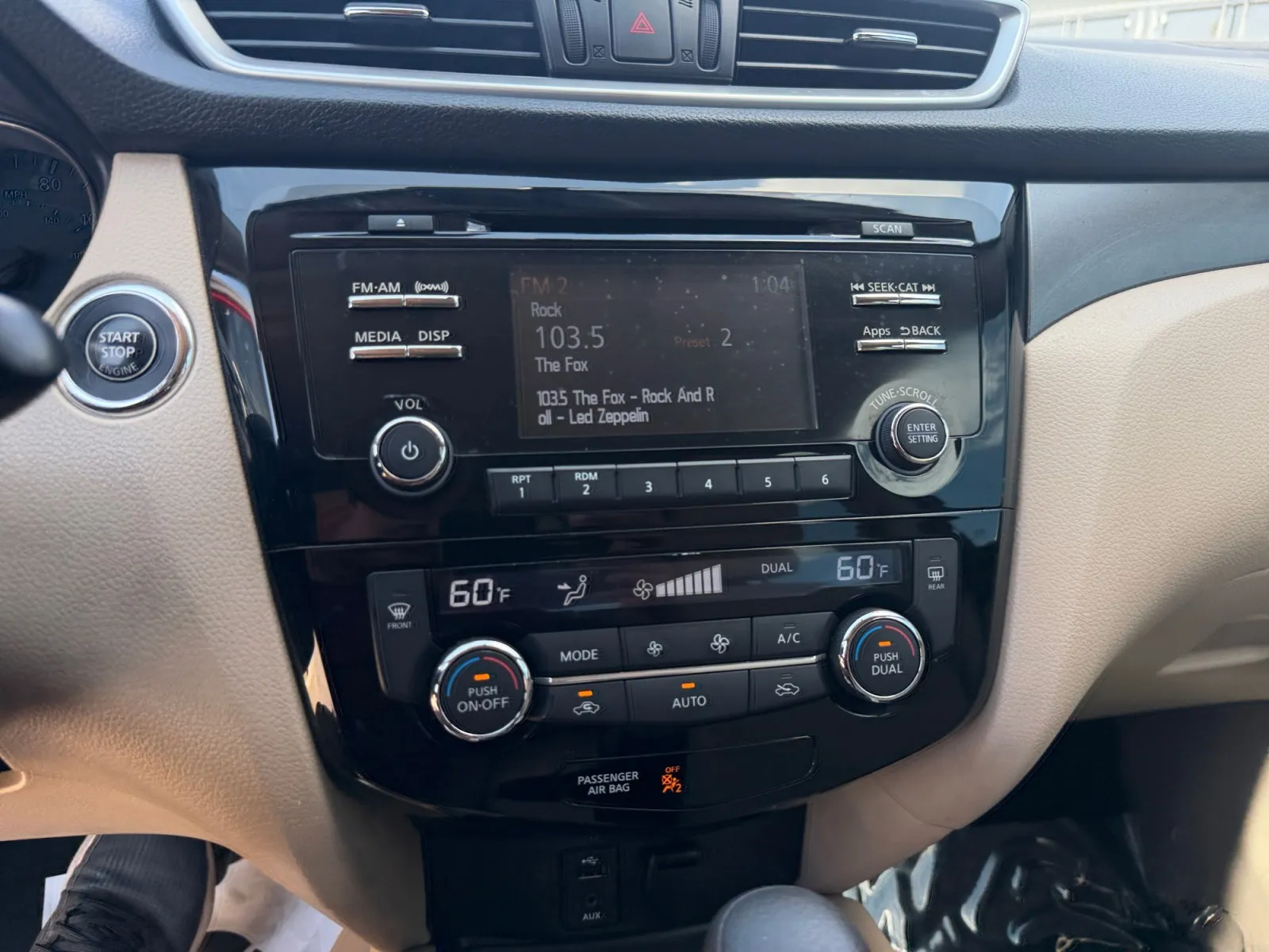 Nissan Rogue photo 21