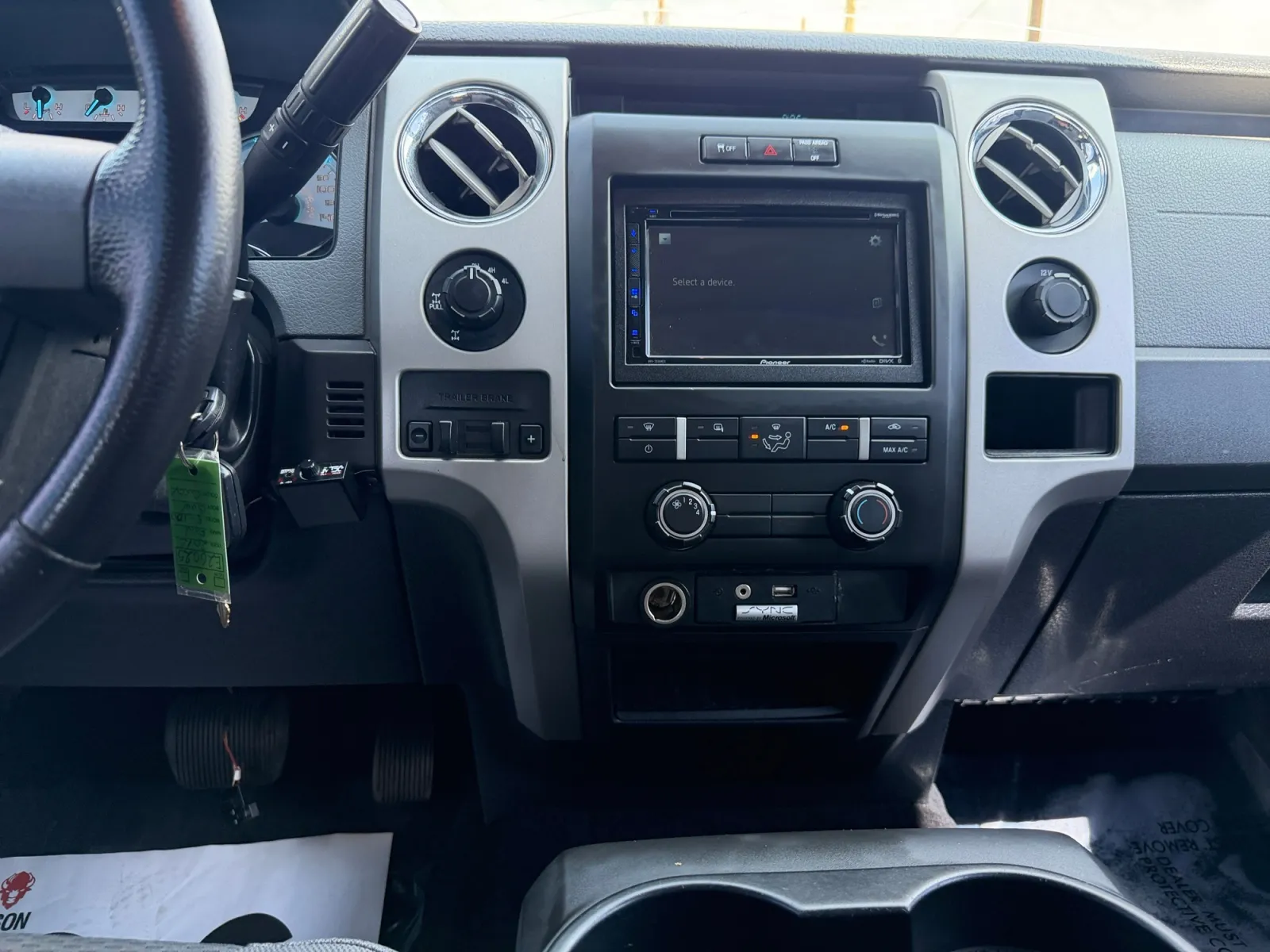 Ford F-150 photo 15