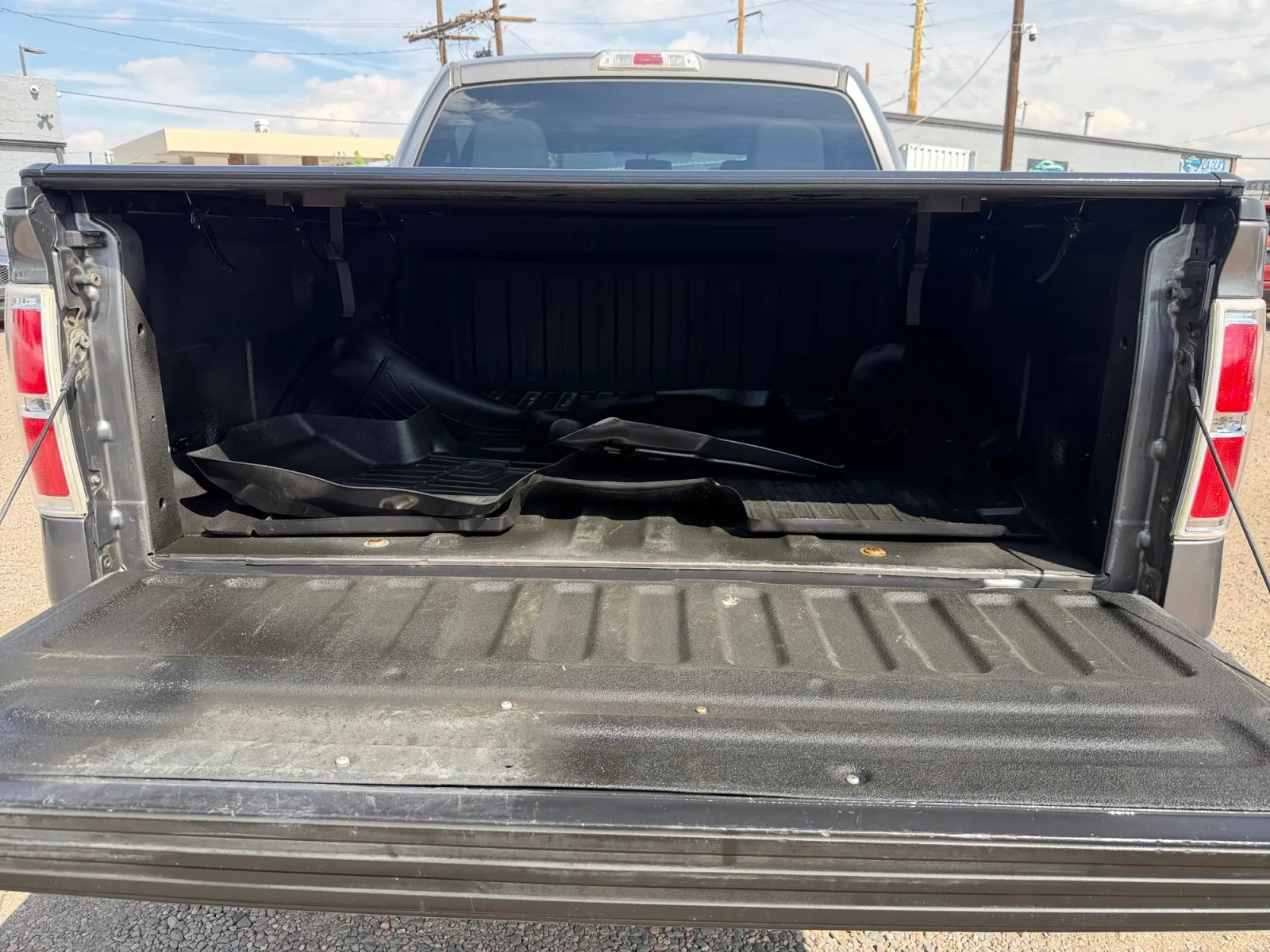 Ford F-150 photo 19