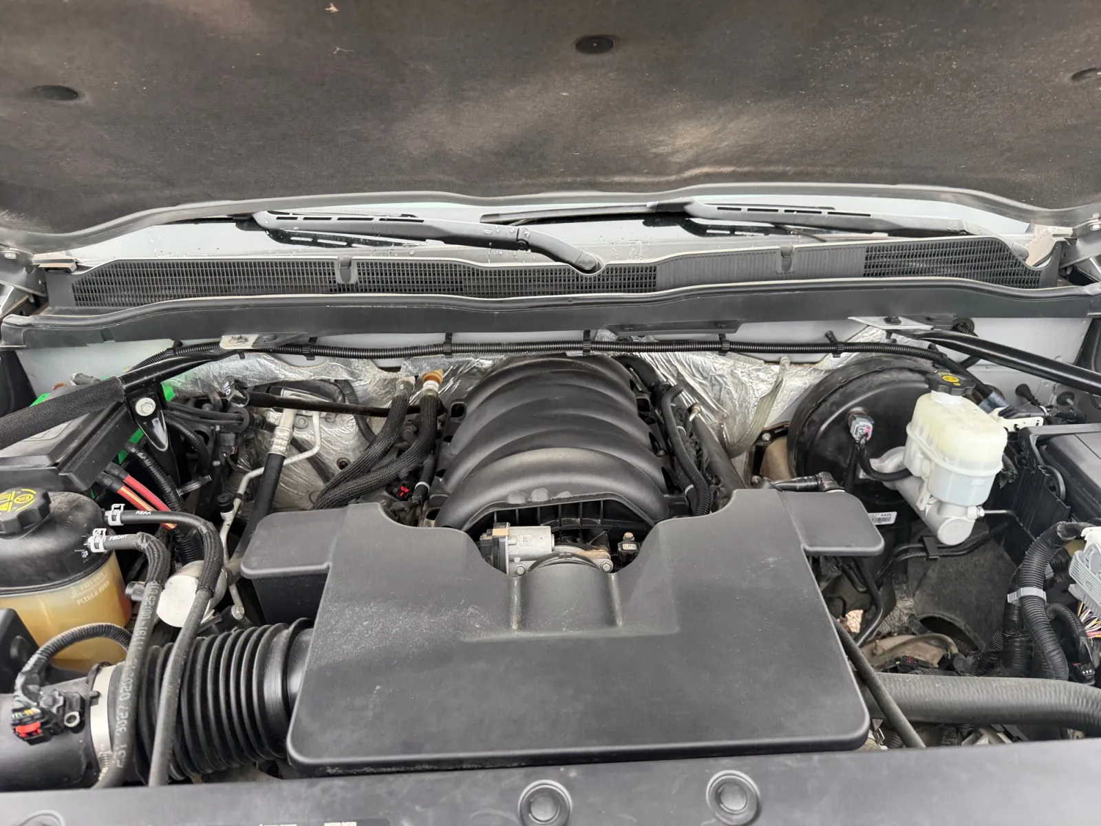 Chevrolet Silverado photo 20