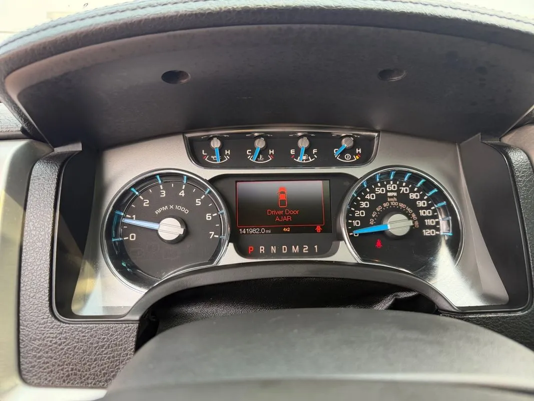 Ford F-150 photo 14