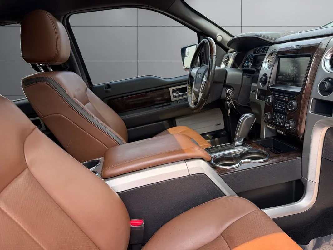 Ford F-150 photo 17