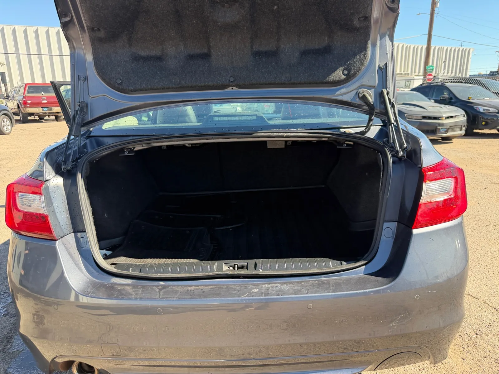 Subaru Legacy photo 19