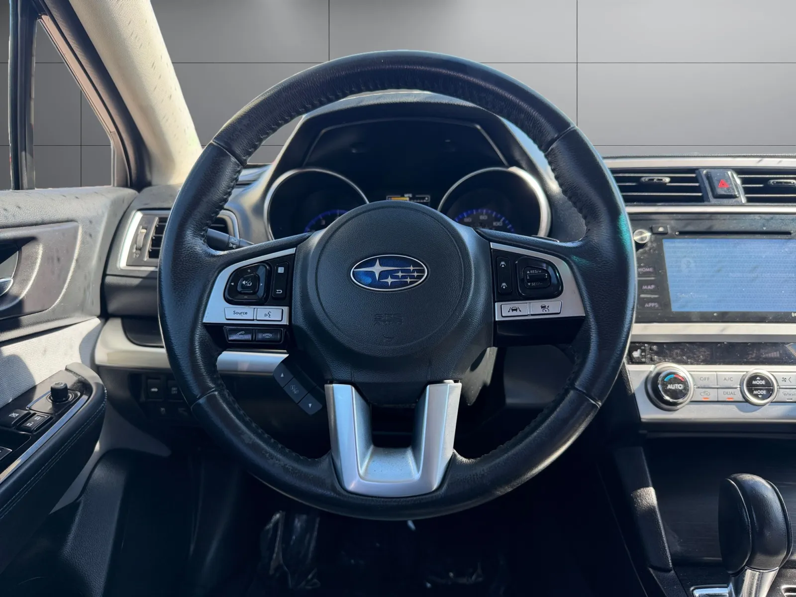 Subaru Legacy photo 13