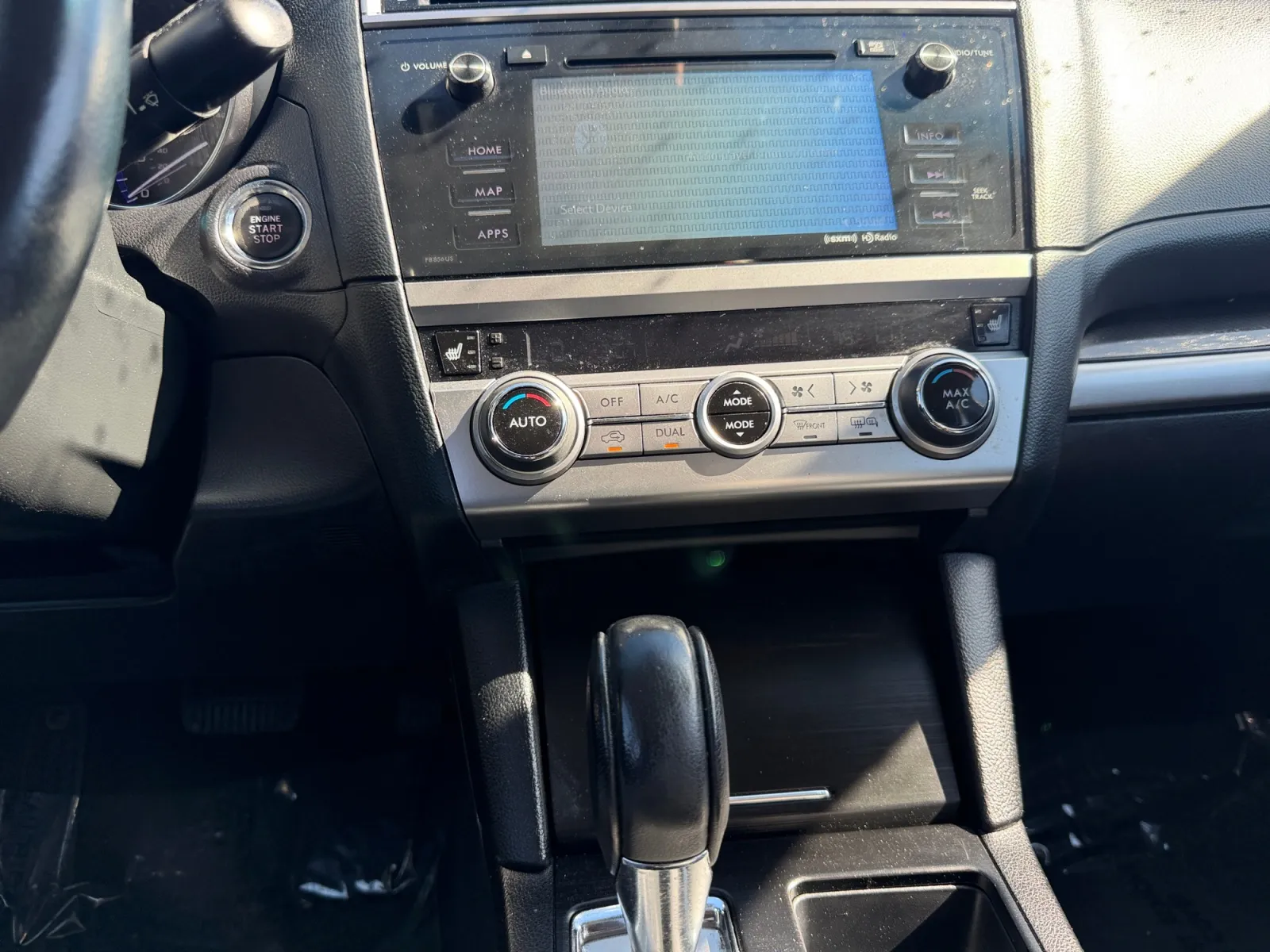 Subaru Legacy photo 15